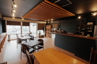 店内9
